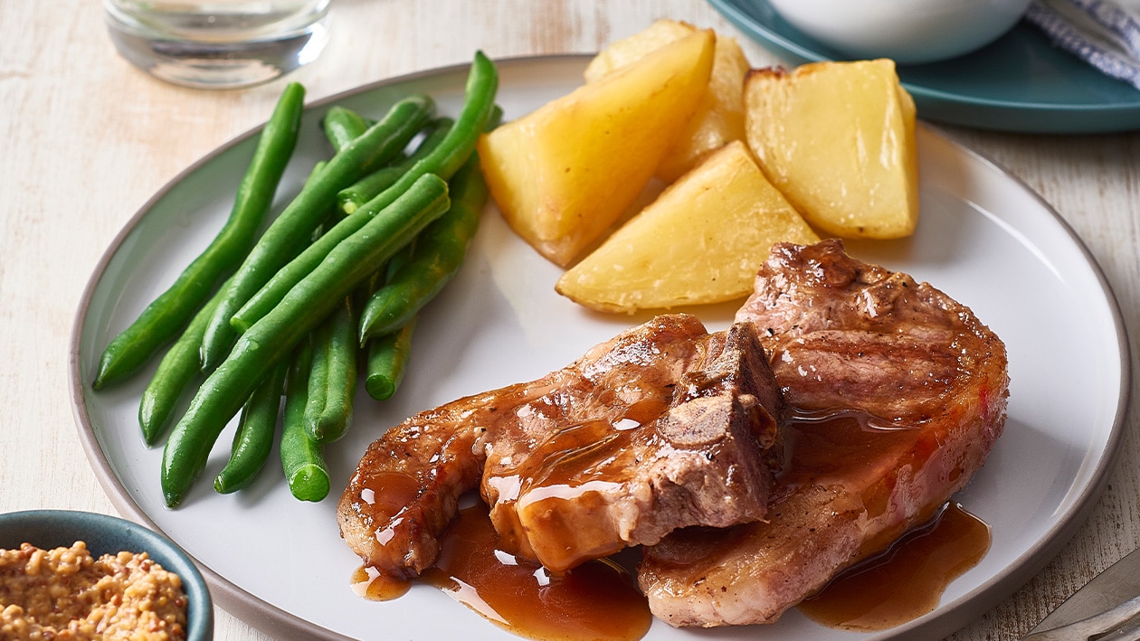 Lamsprocureur met gerookte appelsaus